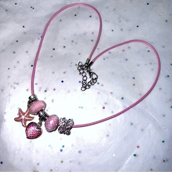NEW PINK STARFISH HEART & BUTTERFLIES CHARM NECKLACE - Picture 3 of 4